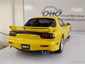 Mazda RX-7 1:18 Ottomobile - 3