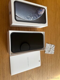 iPhone XR 64GB - 3