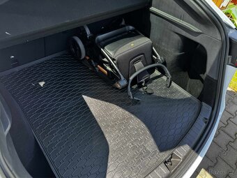 Tesla Model Y LFP, RWD, 2023, 77tis km - 3