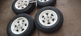 Škoda 120,kola kopretiny 4×130včetně pokliček, matek,klíče. - 3