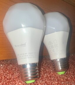 2x TOP chytrá RGB žárovka Nanoleaf Essentials Smart A60 E27 - 3