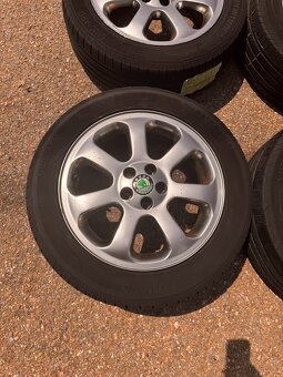 DISKY 16" OCTAVIA 1 LAURIN KLEMENT + PNEU VREDESTEIN 205/55 - 3