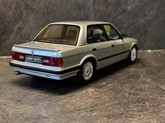 BMW E30 sedan 325i Silver - 1:18 limit 999ks - 3