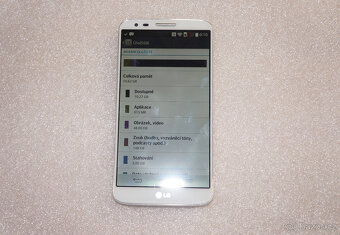Mobilní telefon LG G2 D802 White, dobrý stav, málo používaný - 3