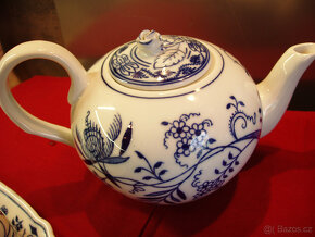 Cibuláková konvička z Dubí + starožitný cibulákový talířek M - 3