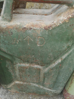 3 x 20 l. valecny kanystr, 1942-43 - 3