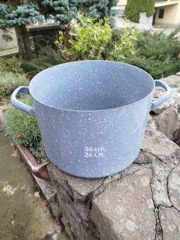 Smaltovaný hrnec - 3