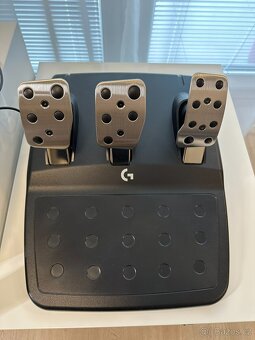 Logitech G923 Driving Force pro PC/PS5/PS4 - 3