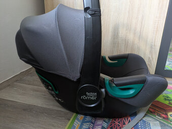 Autosedacka Britax Baby-Safe 3 i-Size - 3