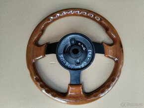 Dřevěný dobový volant Selm - 3