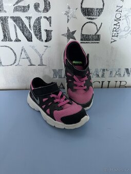 Dívčí boty NIKE, vel. 27 - 3