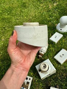 Keramické retro elektro kryty - 3