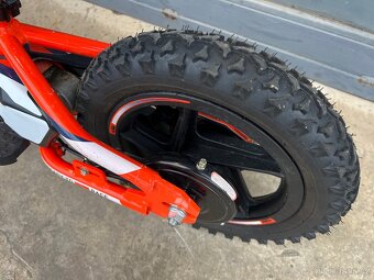 KTM SX-E 1.12 dětské elektrické odrážedlo - 3