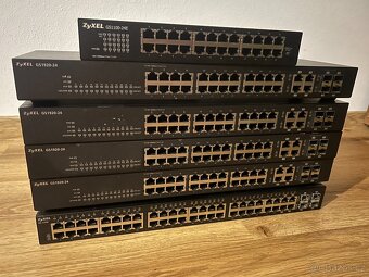 Switche ZyXel a HP - 3