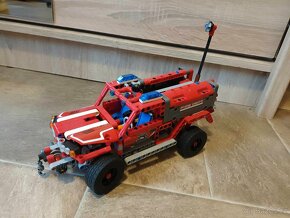 LEGO technic auta, ctyřkolka, plachetnice - 3