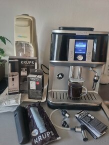 Prodám automaticky kavovar KRUPS - 3