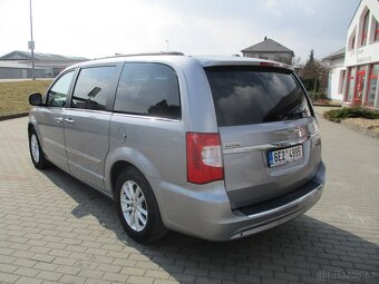 CHRYSLER TOWN & COUNTRY 3,6L V6 211kw LPG odp. DPH 2015 - 3