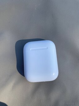 Apple AirPods 2. generace - 3