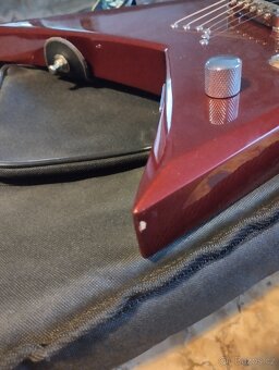 Jackson JS30t Rhoads - 3
