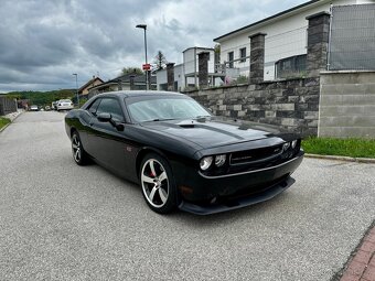 Dodge Challenger 6.4 SRT 392 - 3