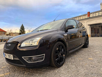 Ford Focus ST 2.5 166kW 5-ti válec - 3