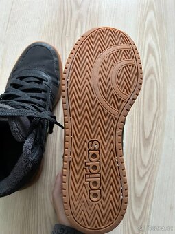 Adidas tenisky s kožíškem PC 1500 kč - 3