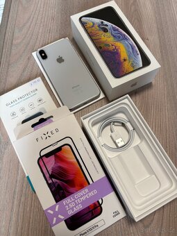 iPhone XS 64gb 90%bat - 3