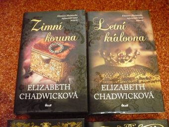 4 x Elizabeth Chadwicková - 3