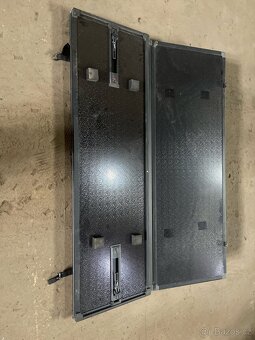 Kryt korby Dodge ram 5.7ft korba - 3