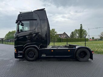 Scania S500 - tahač návěsů s kompresorem - 3