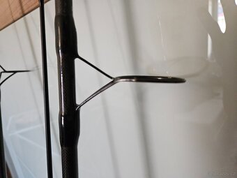 2 pruty Sonik Dominator X RS 12 ft 3,25 lb - Top stav - 3