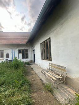 Prodej rodinného domu s velkým pozemkem – Běrunice - 3