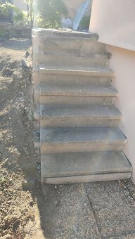 schodišťové stupně - 3