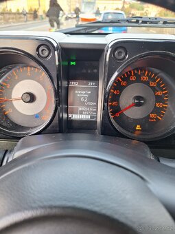 Suzuki jimny - 3