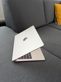 Apple MacBook Air M3" 13 2024 - 3
