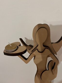 Dřevěný anděl - 3