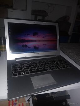 Pěkné Lenovo - 3