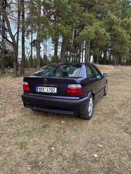 BMW e36 compact Techno violet - 3