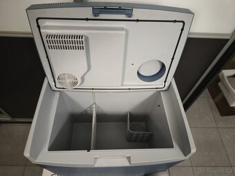 autochladnička Mobicool W35 - 3