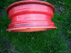Kola pro Toyota 4x100 R13 stred 57mm - 3