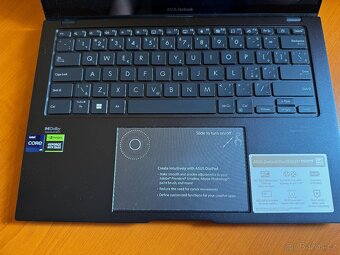 ASUS ZENBOOK - 3