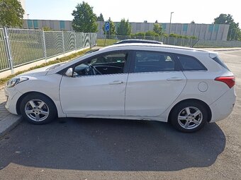Hyundai i30 combi - 3
