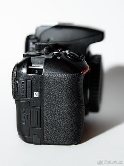 Prodám zrcadlovku Nikon D5600 samostatně nebo v setu - 3