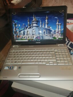 Toshiba Satellite - 3