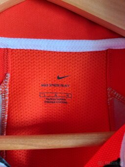 Dres Nike - 3