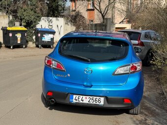 Prodám Mazda 3 1.6 (80 kW), r.v. 2010 - 3