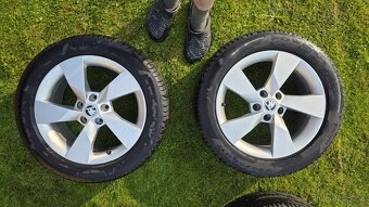 Škoda 225/55 R17 Pirelli powergy - 3