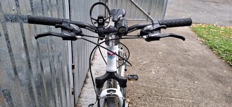 Dámské trekingové kolo 4ever Flame 16,5" - 3