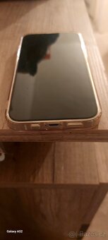 Prodám Iphone 14  128 GB  Bílý - 3