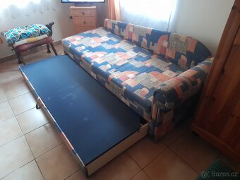 Rozkládací válenda s úložným prostorem. - 3